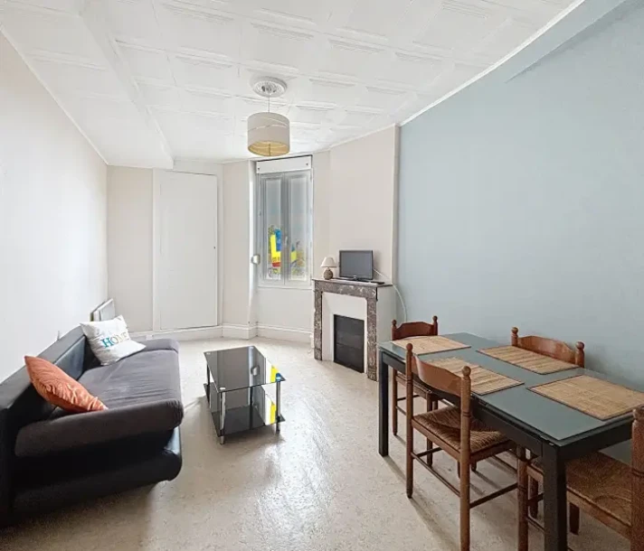 Voir la photo 1/8 du type apartment à Auxerre