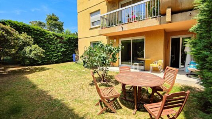 Voir la photo 1/12 du type apartment à Toulouse