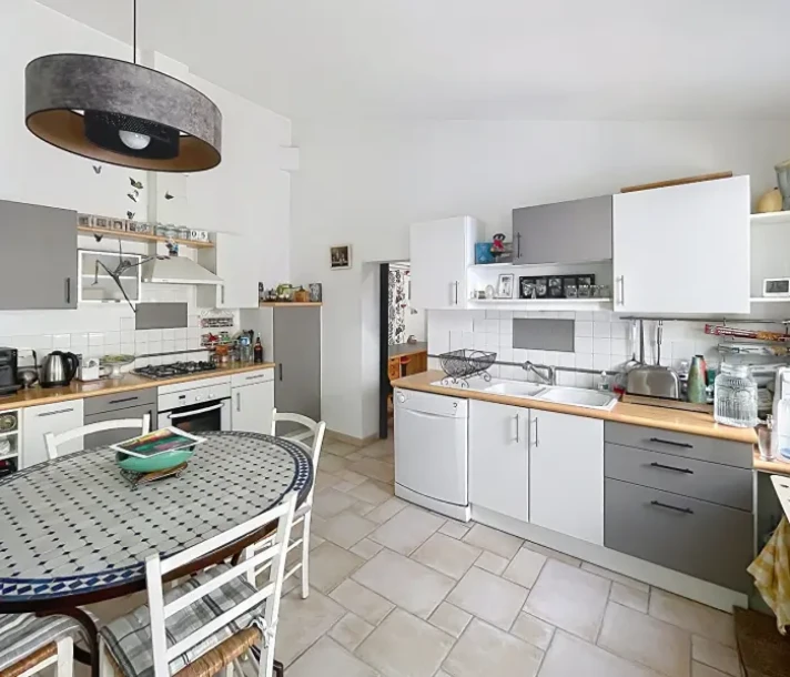Voir la photo 1/14 du type house à La Rochelle