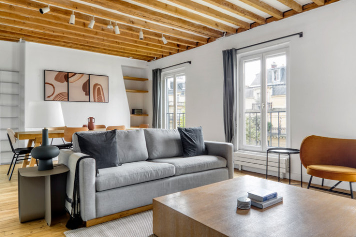 Voir la photo 1/33 du type apartment à Paris
