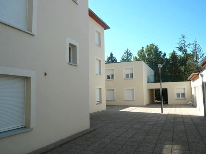 Voir la photo 1/10 du type apartment à Nancy