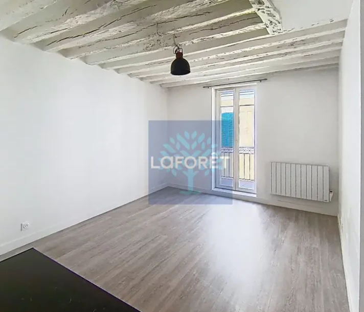 Voir la photo 1/9 du type studio à Luzarches