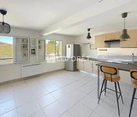 Appartement à La Ville-du-Bois