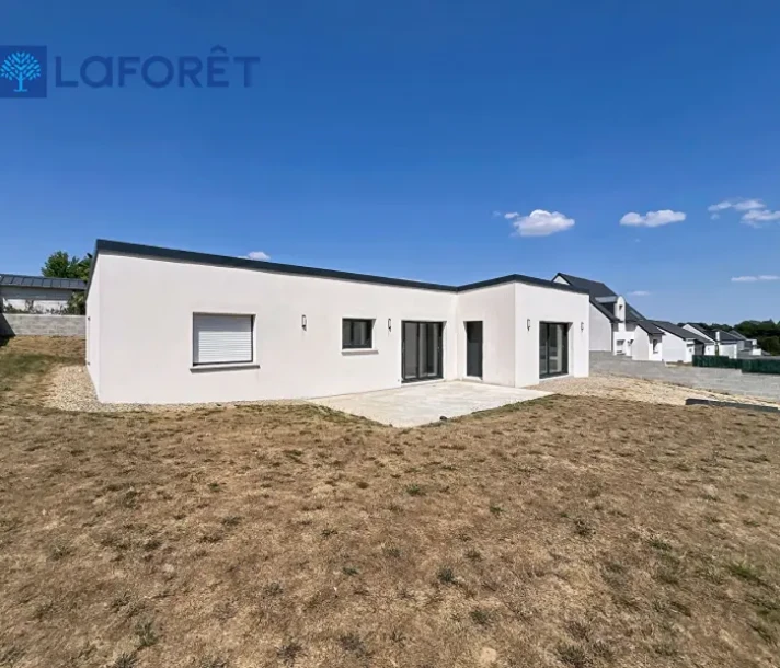 Voir la photo 1/18 du type house à Plumelin