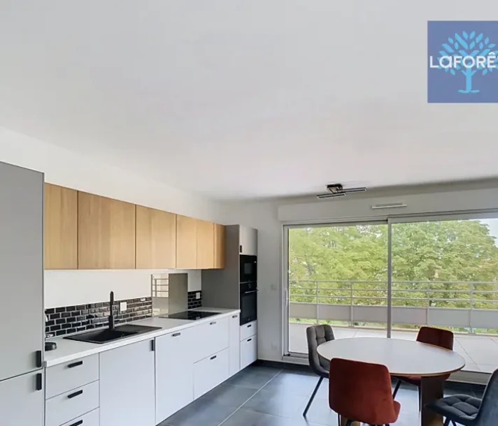 Appartement à Saint-Marc-Jaumegarde