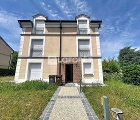 Maison à La Celle-Saint-Cloud