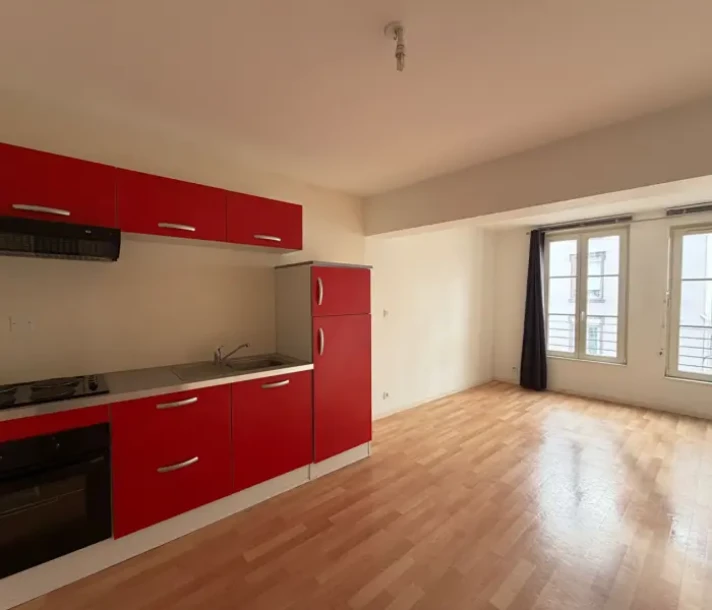 Voir la photo 1/5 du type studio à Châlons-en-Champagne
