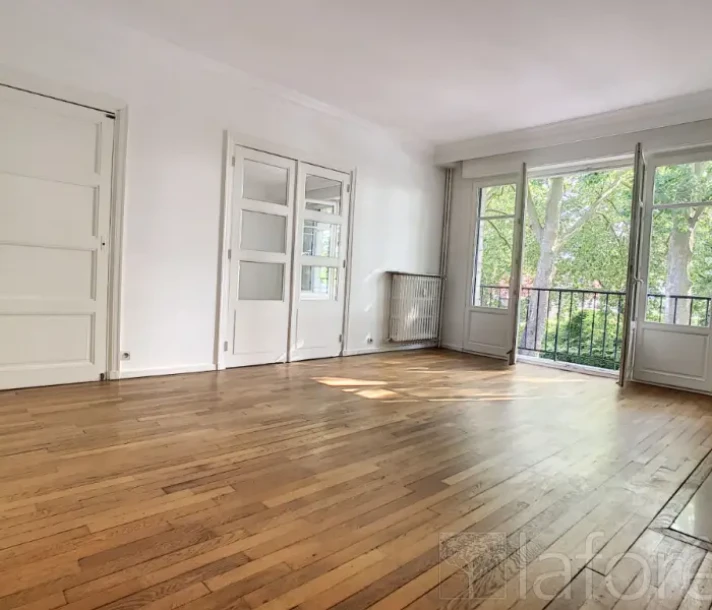 Voir la photo 1/6 du type apartment à Châlons-en-Champagne