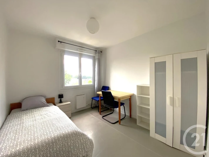 Voir la photo 1/7 du type room à Rennes