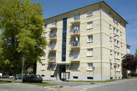 Appartement à La Chapelle-Saint-Luc