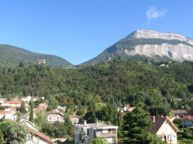 Appartement à MEYLAN