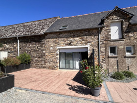 Maison à Monteneuf