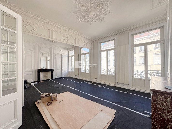 Voir la photo 1/14 du type apartment à Lille