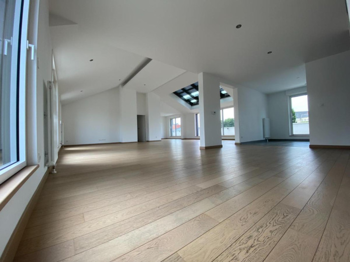 Voir la photo 1/18 du type apartment à Nantes