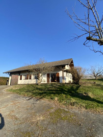 Maison à Moye