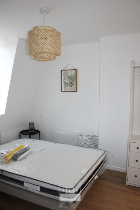 Voir la photo 1/8 du type room à Lille
