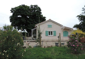 Maison à Pineuilh