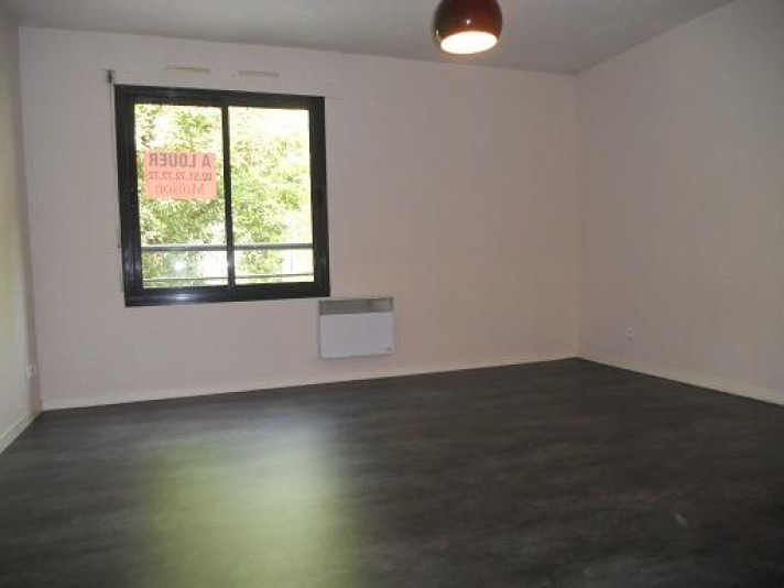 Voir la photo 1/4 du type studio à Nantes