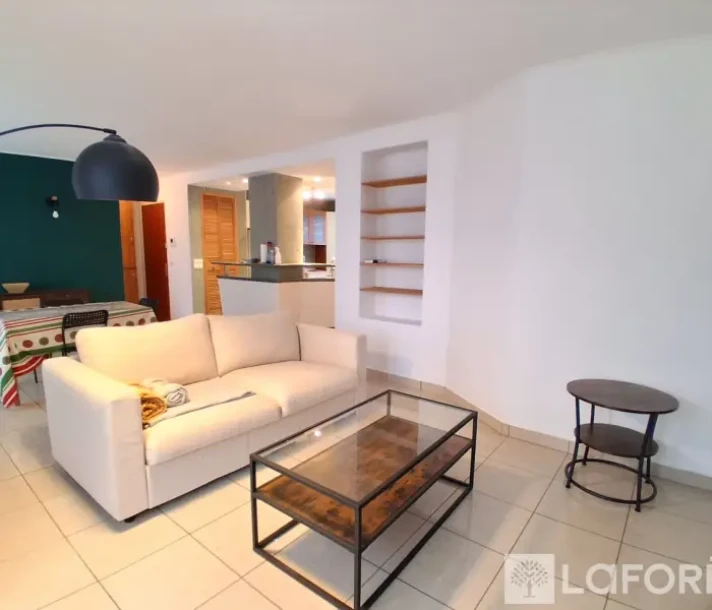 Voir la photo 1/6 du type apartment à Reims