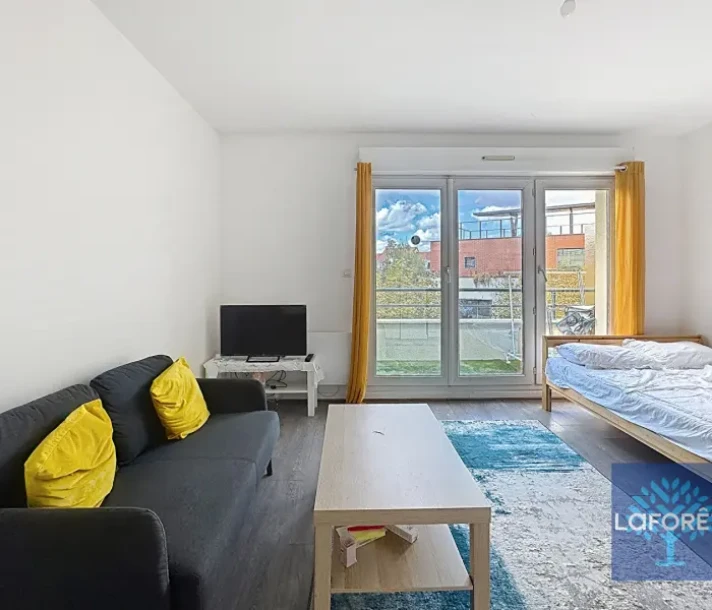Studio à Noisy-le-Grand
