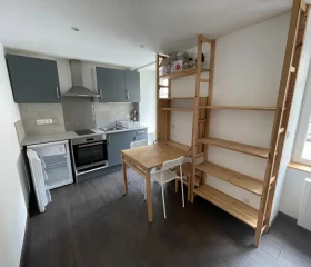 Studio à Is-sur-Tille