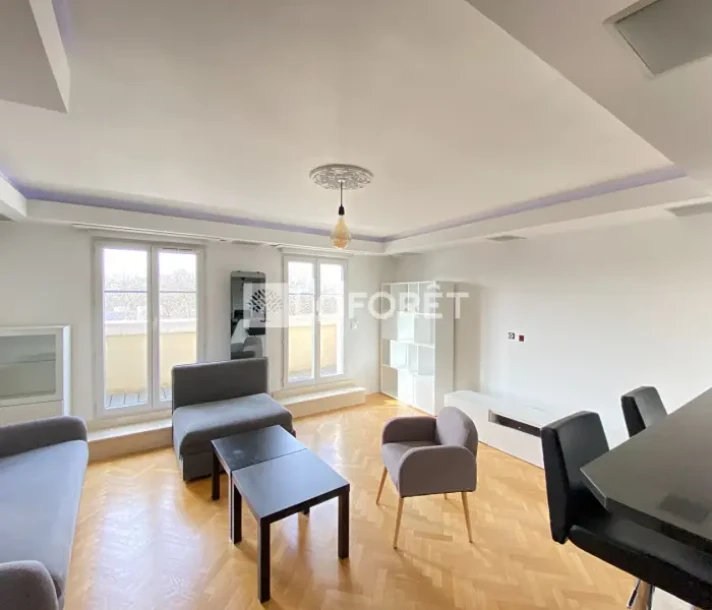 Voir la photo 1/10 du type apartment à Saint-Maurice