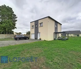 Maison à Berville-la-Campagne