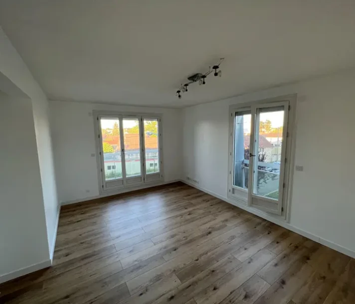 Voir la photo 1/7 du type apartment à Ozoir-la-Ferrière