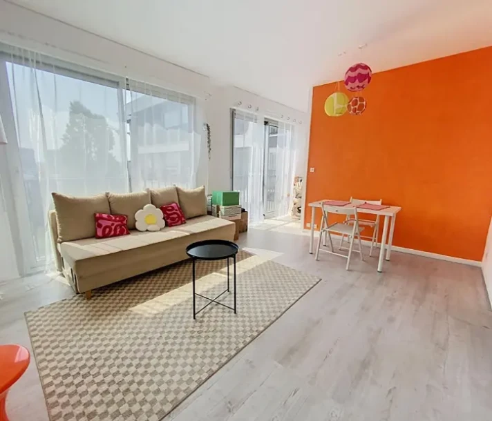 Voir la photo 1/6 du type apartment à Lormont