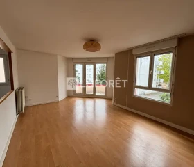 Appartement à Plaisir