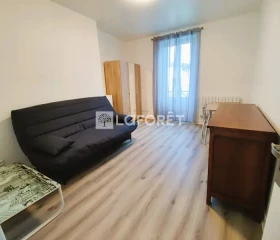 Studio à Mantes-la-Jolie
