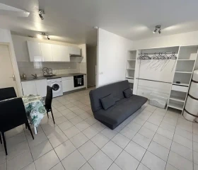 Studio à Marignane