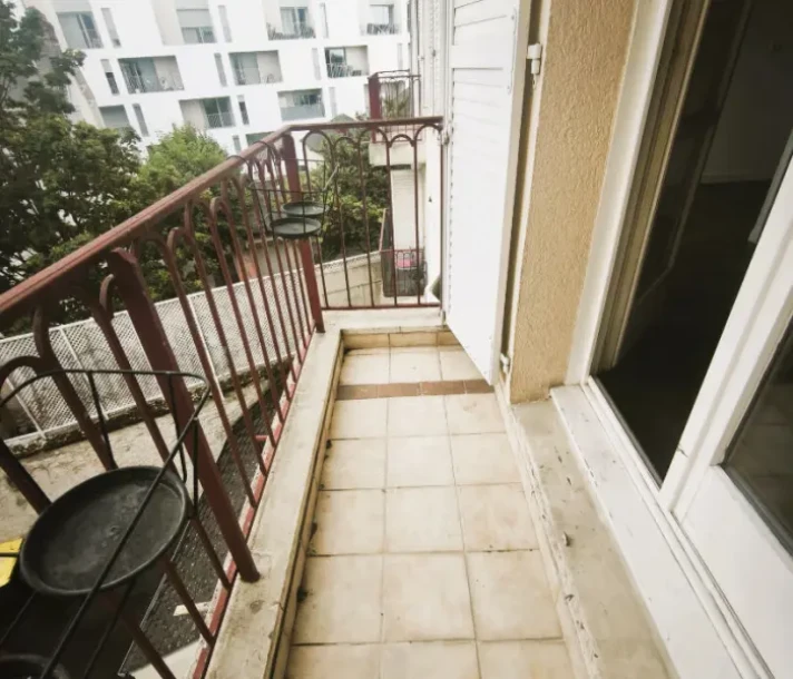 Studio à Mantes-la-Jolie