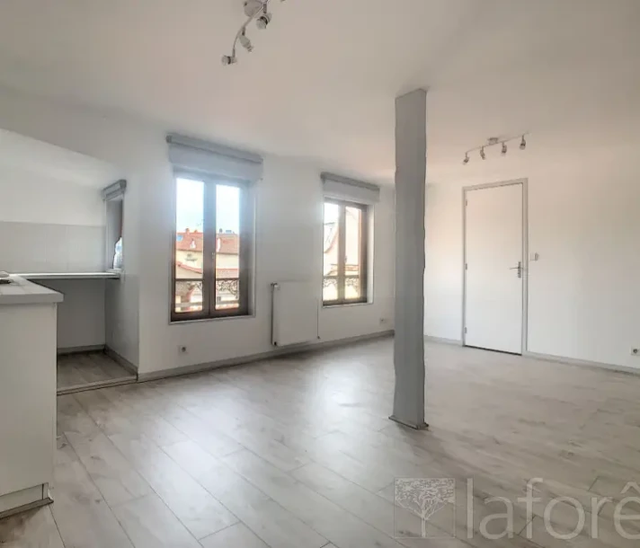 Voir la photo 1/5 du type studio à Châlons-en-Champagne