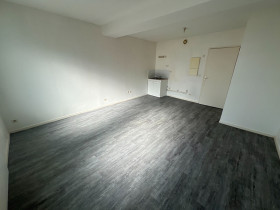 Appartement à Neuilly-Saint-Front