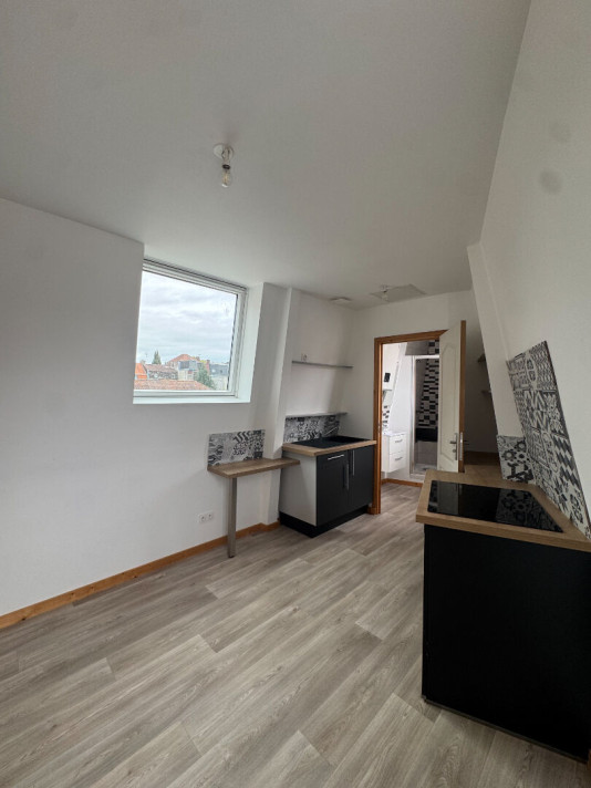 Voir la photo 1/5 du type studio à Roubaix