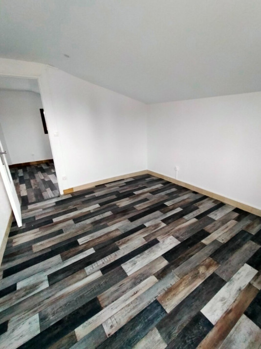 Appartement à Vrigne aux Bois