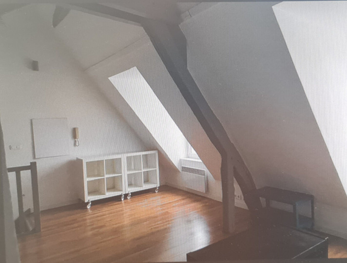 Voir la photo 1/8 du type apartment à Senlis
