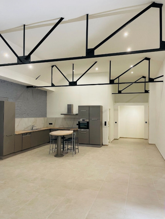 Appartement à Avesnes-les-Aubert