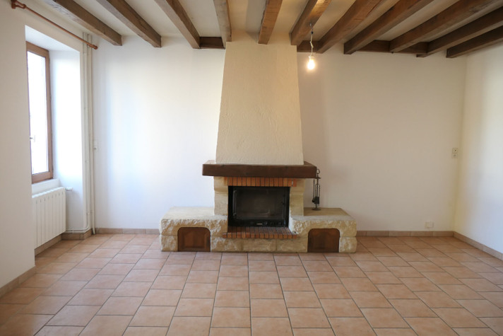 Maison à Saint-Ouen-de-Mimbré