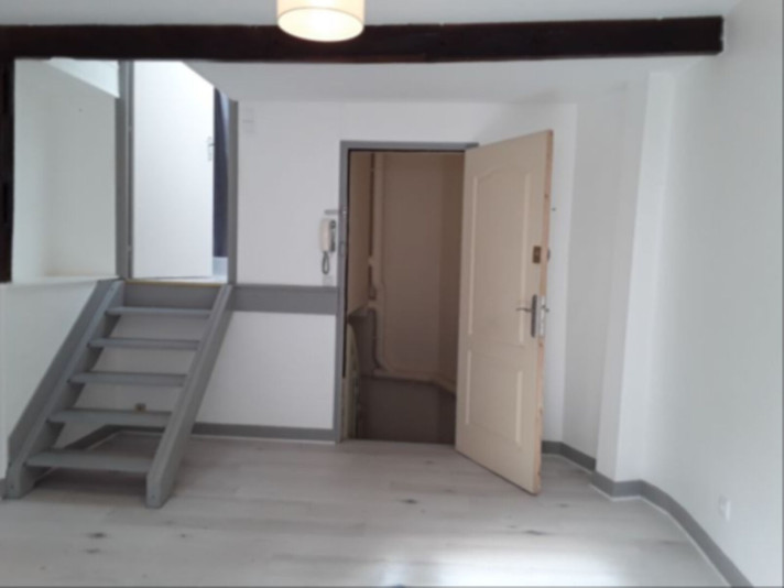 Voir la photo 1/9 du type apartment à Blois