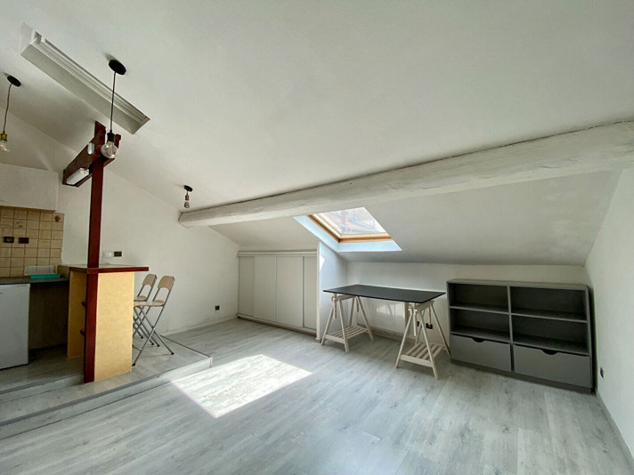 Voir la photo 1/3 du type studio à Nancy