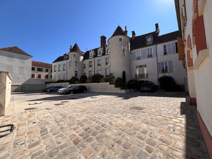Voir la photo 1/8 du type apartment à Coulommiers