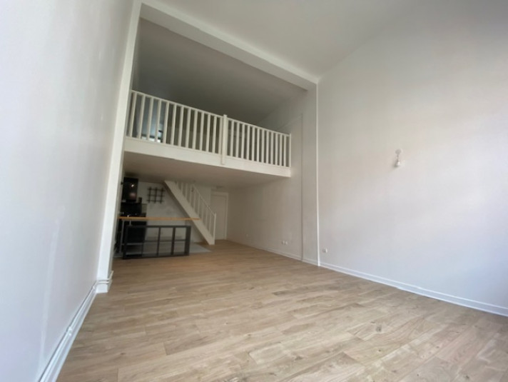 Voir la photo 1/8 du type apartment à Tourcoing