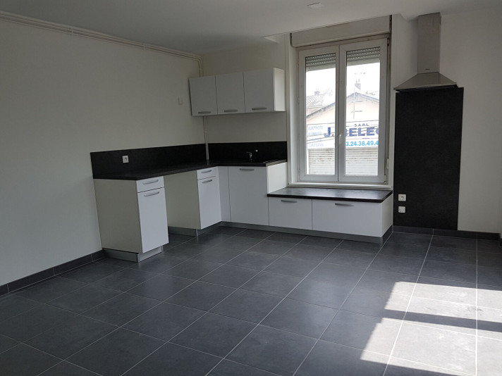 Voir la photo 1/3 du type apartment à Rethel