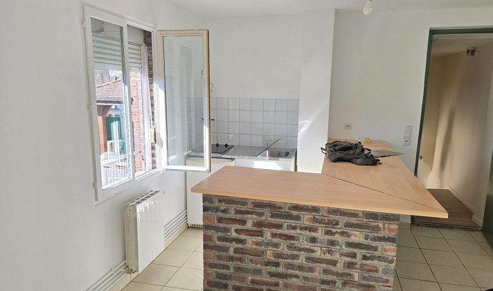 Voir la photo 1/3 du type apartment à Troyes