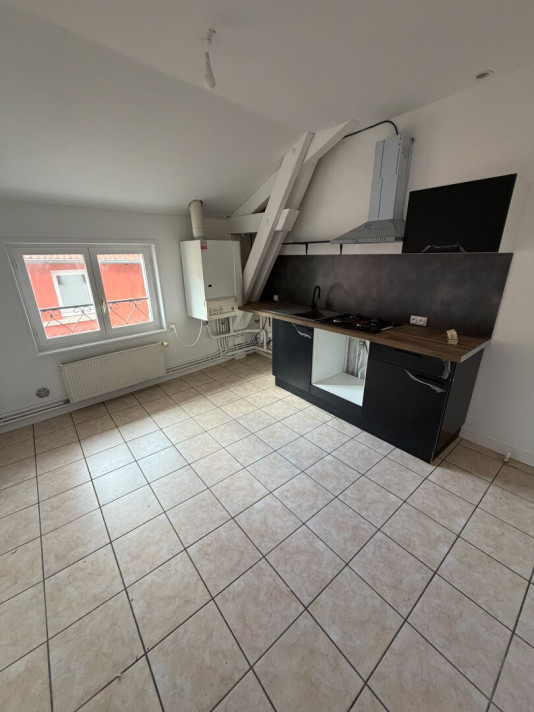 Voir la photo 1/11 du type apartment à Yssingeaux