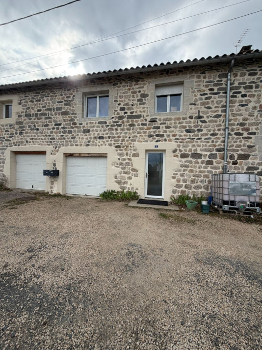 Voir la photo 1/17 du type house à Yssingeaux