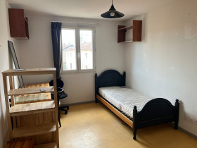 Studio à Valence