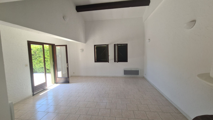 Maison à Simiane-Collongue
